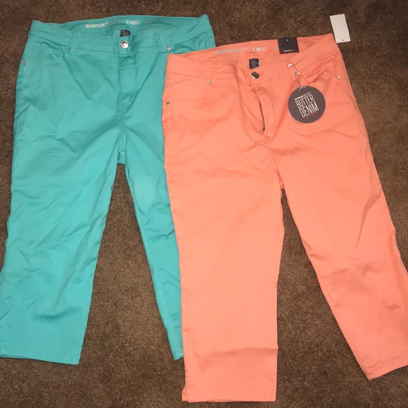 Avenue Pants - Colored capris.